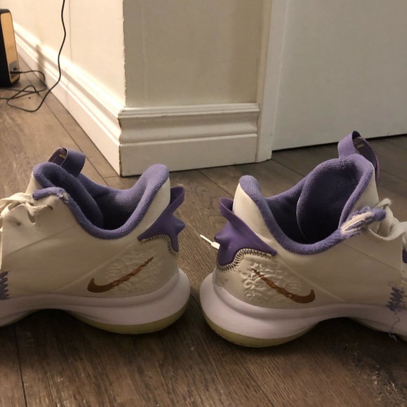 In good shape only worn for a year. - Picture 2 of 4